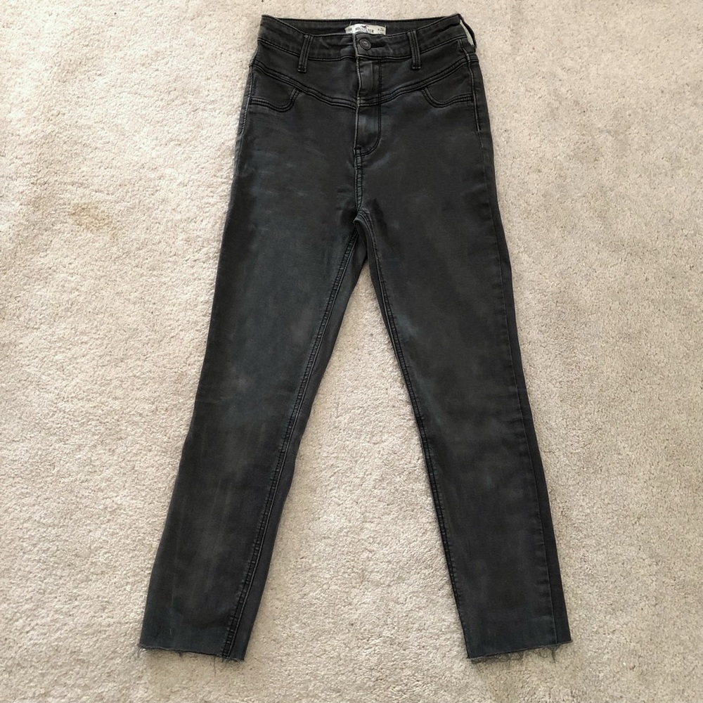 3 for $28🌼 Hollister High Rise Dark Wash Super Skinny Jeans